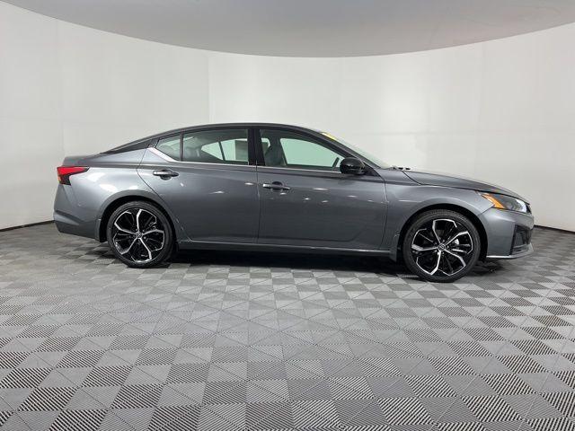 new 2025 Nissan Altima car, priced at $29,292