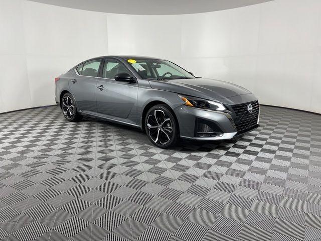 new 2025 Nissan Altima car, priced at $29,292