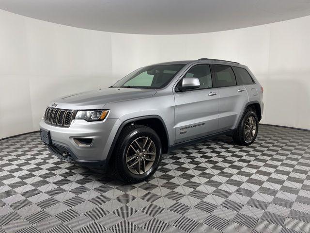 used 2016 Jeep Grand Cherokee car, priced at $15,901