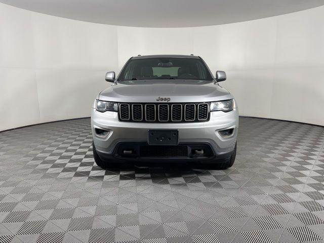 used 2016 Jeep Grand Cherokee car, priced at $15,901