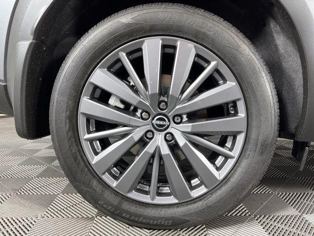 new 2025 Nissan Pathfinder car, priced at $45,224