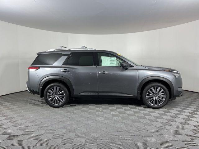 new 2025 Nissan Pathfinder car, priced at $45,224