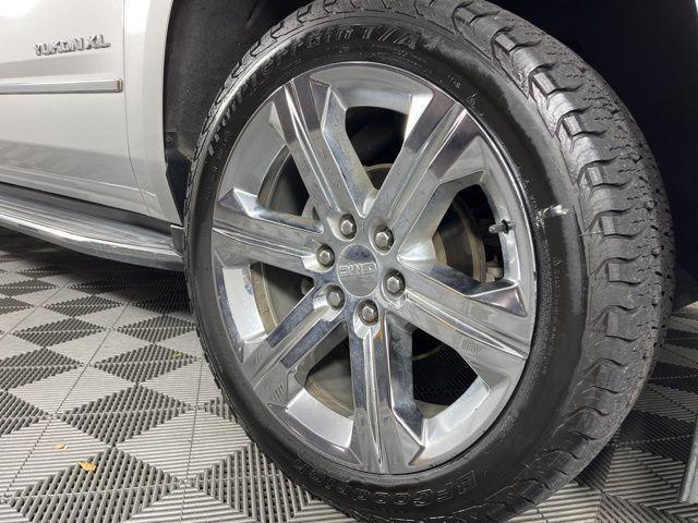 used 2019 GMC Yukon XL car, priced at $25,242