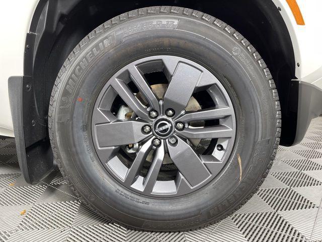 new 2025 Nissan Frontier car, priced at $35,968