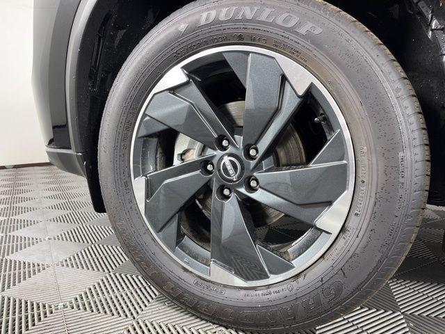 new 2025 Nissan Rogue car, priced at $33,990