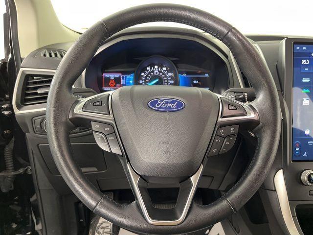 used 2024 Ford Edge car, priced at $20,000