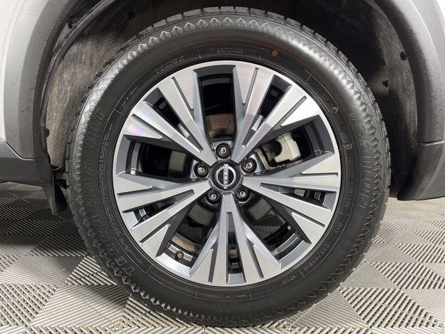 used 2023 Nissan Rogue car, priced at $18,876