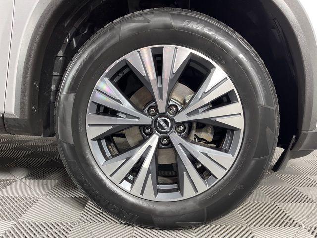 used 2023 Nissan Rogue car, priced at $18,876