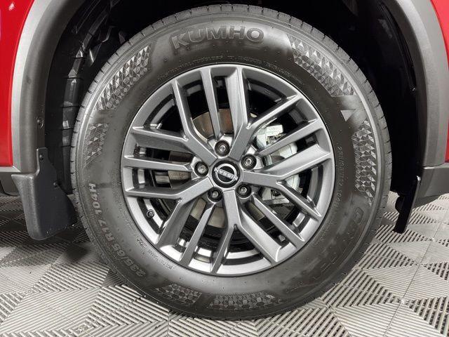 new 2025 Nissan Rogue car, priced at $29,994