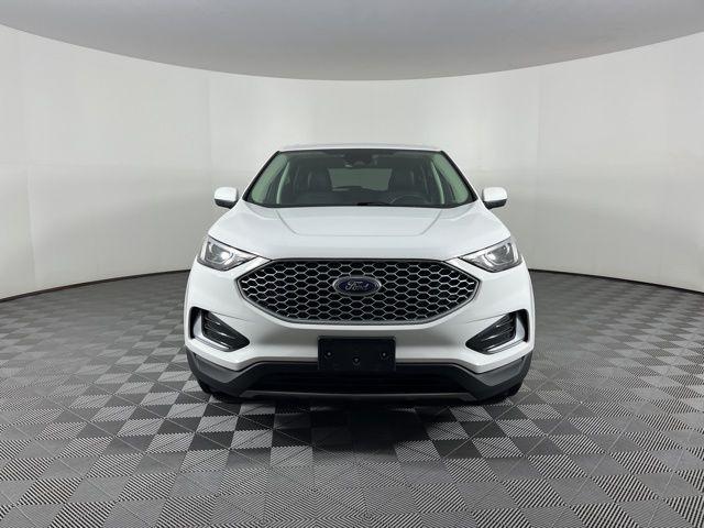 used 2024 Ford Edge car, priced at $19,300