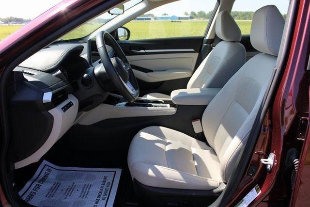used 2023 Nissan Altima car, priced at $20,421
