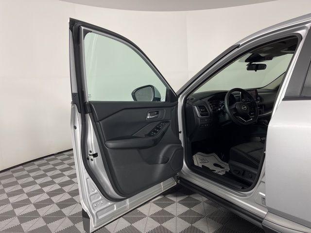 used 2024 Nissan Rogue car, priced at $20,600