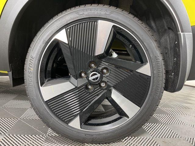 new 2025 Nissan Kicks car, priced at $28,471