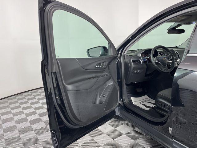 used 2023 Chevrolet Equinox car, priced at $21,794