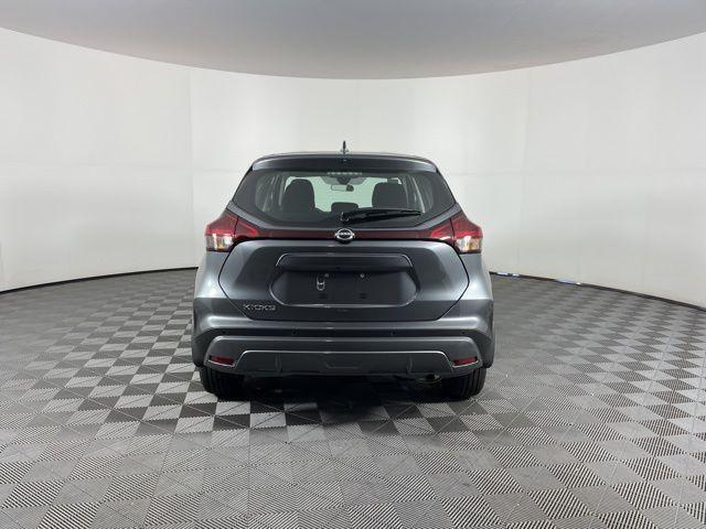 new 2025 Nissan Kicks Play car, priced at $23,179