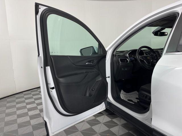 used 2022 Chevrolet Equinox car, priced at $21,992