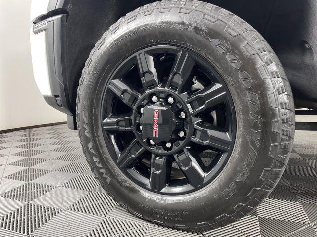 used 2024 GMC Sierra 2500 car, priced at $75,093