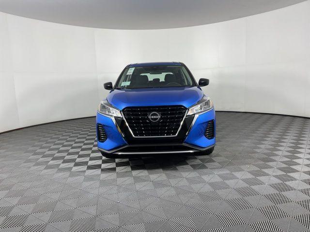 new 2025 Nissan Kicks Play car, priced at $23,242