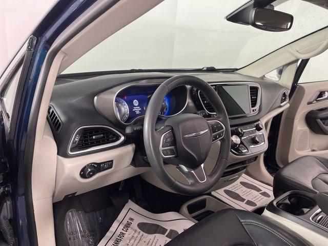 used 2022 Chrysler Pacifica car, priced at $22,246