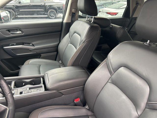 used 2024 Nissan Pathfinder car, priced at $36,900