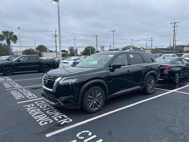 used 2024 Nissan Pathfinder car, priced at $36,900