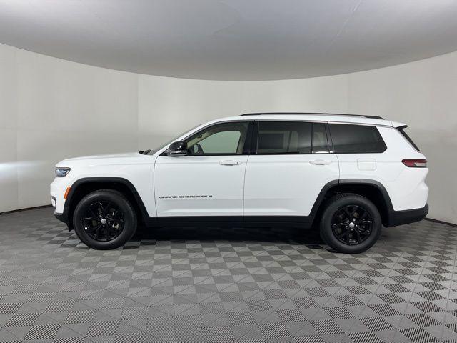used 2021 Jeep Grand Cherokee L car, priced at $29,900