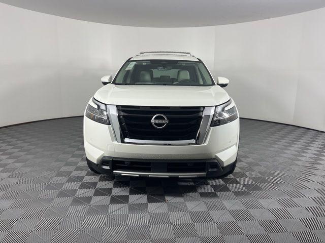 new 2024 Nissan Pathfinder car, priced at $40,507