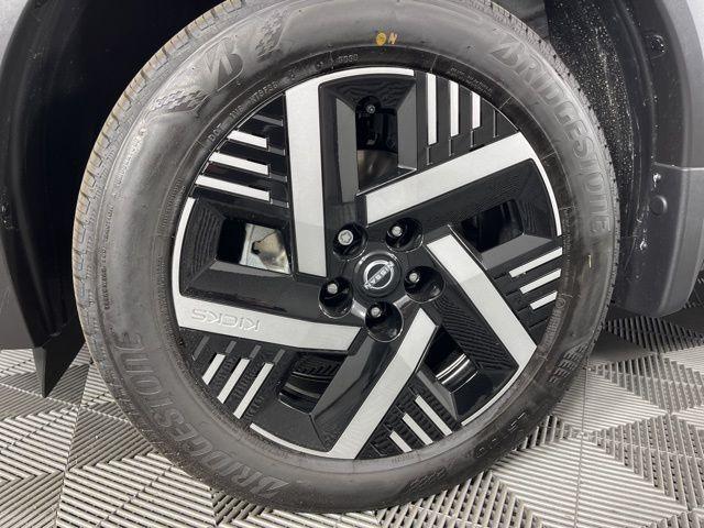 new 2026 Nissan Kicks car, priced at $25,391