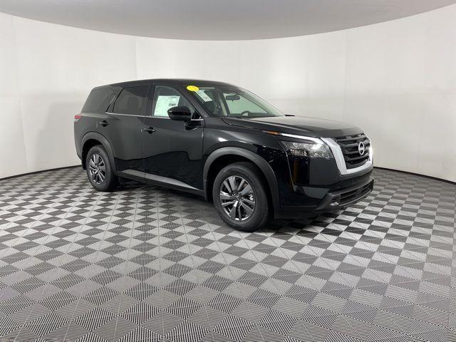 new 2025 Nissan Pathfinder car, priced at $36,221