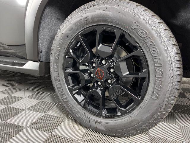 new 2025 Nissan Armada car, priced at $75,451