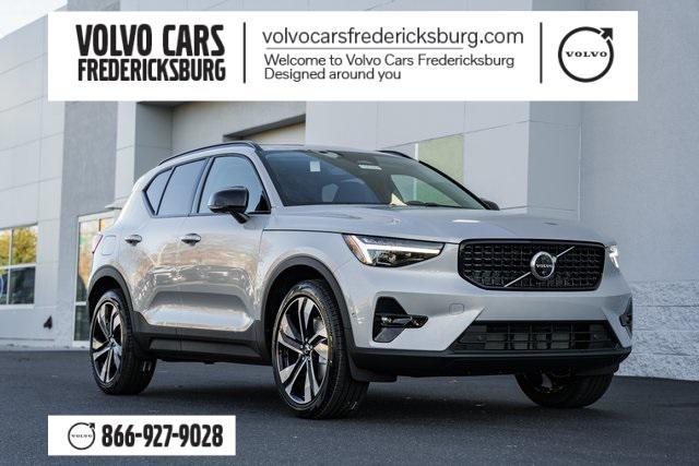 new 2025 Volvo XC40 car, priced at $50,050