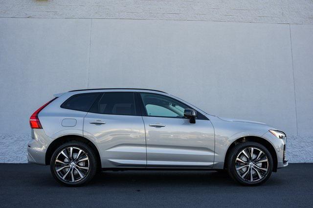 new 2025 Volvo XC60 car, priced at $53,045