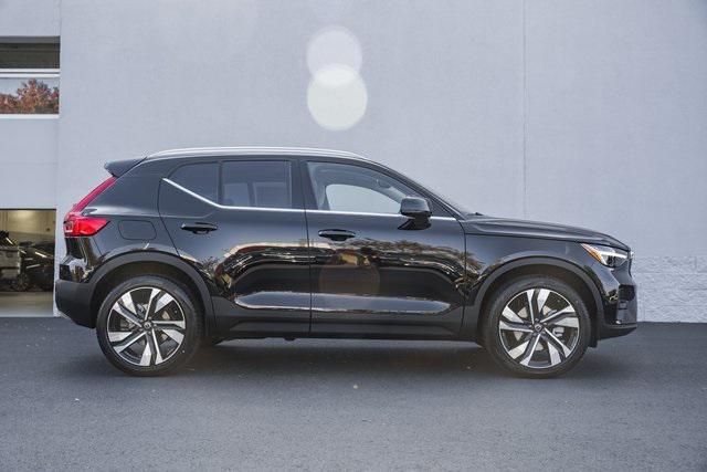 new 2025 Volvo XC40 car, priced at $46,790