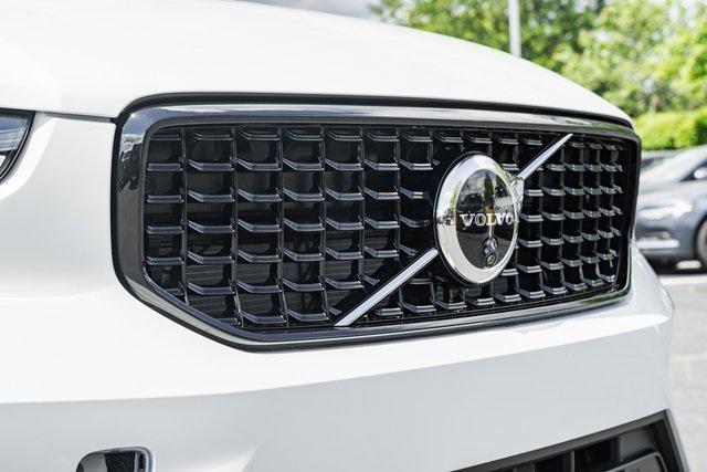 used 2025 Volvo XC40 car, priced at $38,500