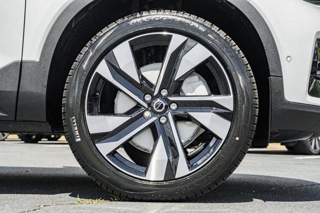 used 2025 Volvo XC40 car, priced at $38,500