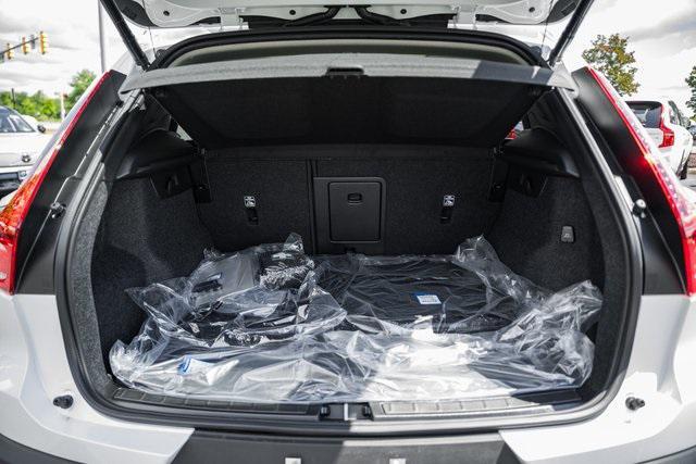 used 2025 Volvo XC40 car, priced at $38,500