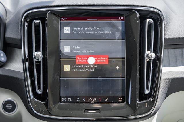 used 2025 Volvo XC40 car, priced at $38,500