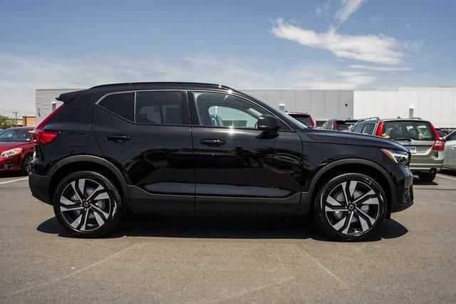 new 2024 Volvo XC40 car, priced at $49,005