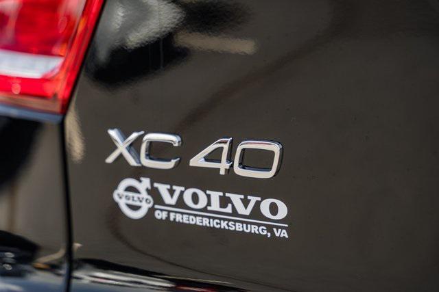 new 2024 Volvo XC40 car, priced at $49,005