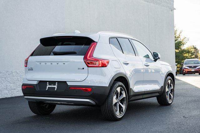 new 2025 Volvo XC40 car, priced at $46,815