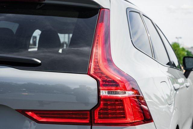 new 2025 Volvo XC60 car, priced at $53,335