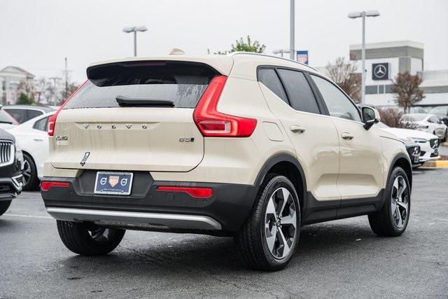 new 2025 Volvo XC40 car, priced at $46,600