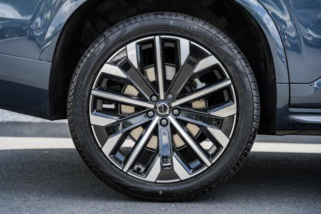 new 2025 Volvo XC90 car