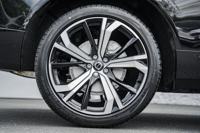 new 2025 Volvo XC60 car, priced at $60,760