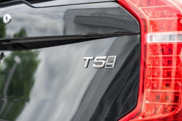 used 2022 Volvo XC90 car, priced at $36,500