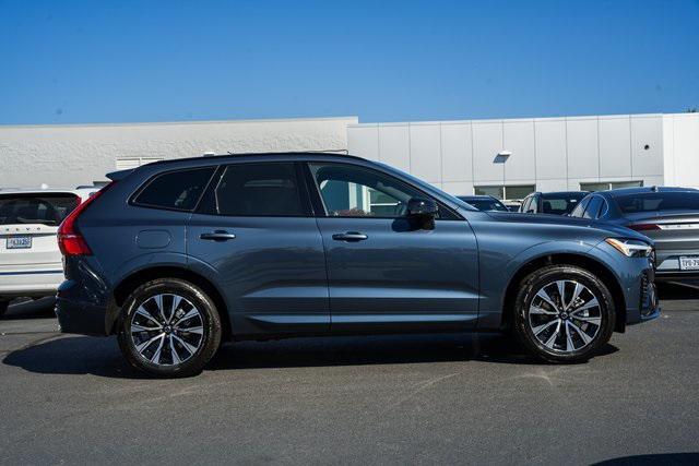 new 2025 Volvo XC60 car, priced at $51,785