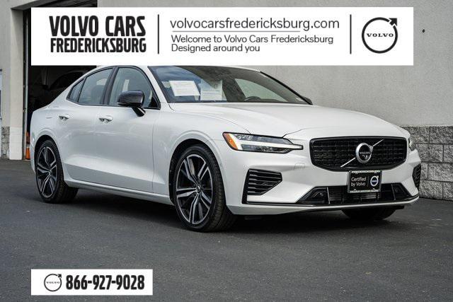 used 2021 Volvo S60 Recharge Plug-In Hybrid car, priced at $33,000