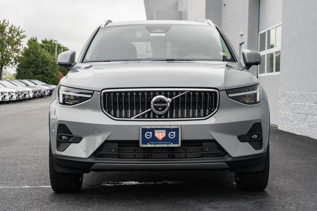 new 2025 Volvo XC40 car, priced at $46,790