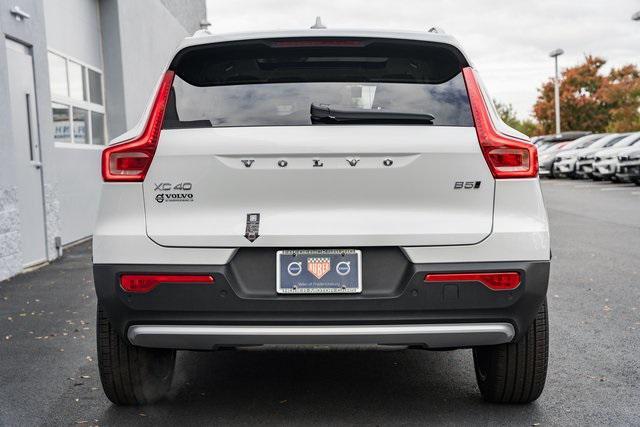 new 2025 Volvo XC40 car, priced at $46,790