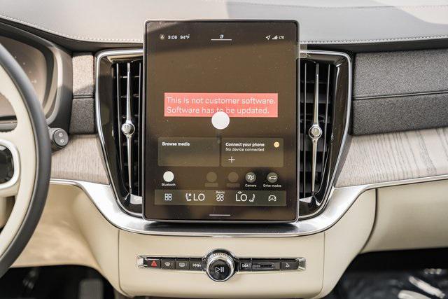 new 2026 Volvo XC90 Plug-In Hybrid car, priced at $90,625